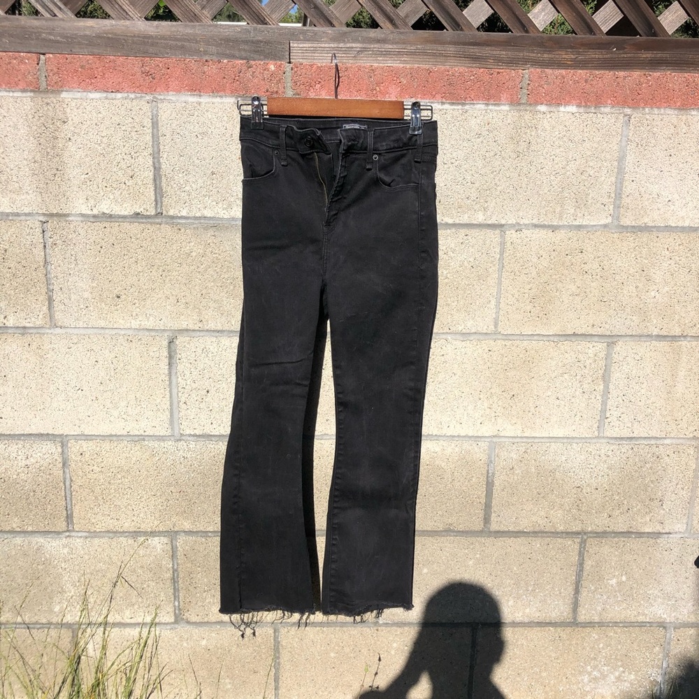 ABERCROMBIE AND FITCH High Rise Ankle Flare Black Jeans